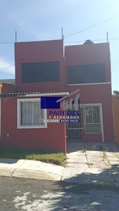 Casas en venta - 90m2 - 4 recámaras - Morelia - $1,156,000