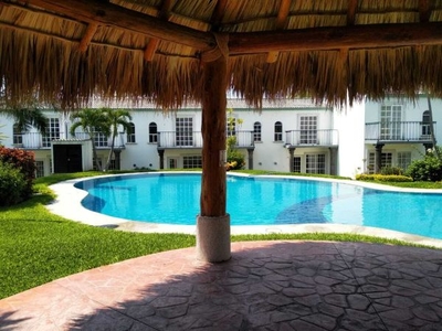 Casas en venta, privada de 28 viviendas con piscina y palapa, Xochitepec Mor.