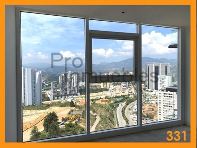 DEPARTAMENTO CON ESPECTACULAR VISTA EN BOSQUE REAL