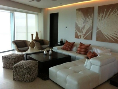 Departamento en venta con vista panorámica y acceso al mar Cancun Zona hotelera