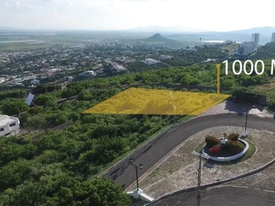 En venta terreno con la mejor vista de la ciudad en Lomas del Pedregal.