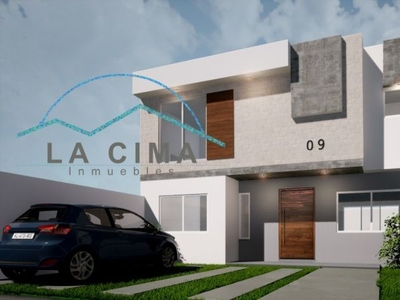 PREVENTA DE CASA CON 4 RECAMARAS SALA DE TV Y JARDIN DE 40M EN SANTA FE