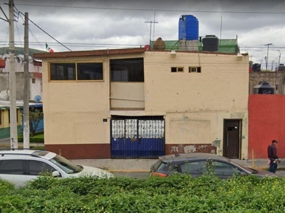 Remato casa con local comercial en Tlalnepantla ¡¡CESION ANTE NOTARIO!!