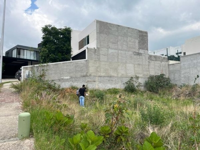 TERRENO EN FRACC. PORTA TOSCANA ZONA NORTE