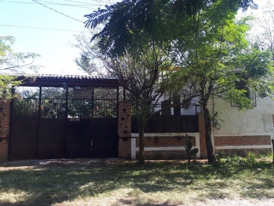 VENTA CASA DE CAMPO JARDINES DE TLAJOMULCO