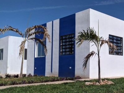 Venta de Casa en Valle de Umán, Itzincab, Yucatán NT-244
