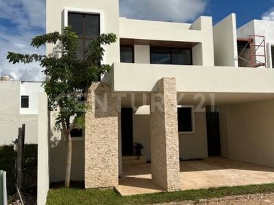 Venta de Casa Residencial, Santa Gertrudis Copo, Mérida,Yucatán.