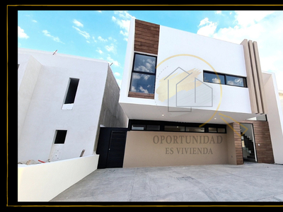 CASA EN VENTA CON ROOF GARDEN | JACUZZI | JARDIN EN ZIBATA QUERETARO