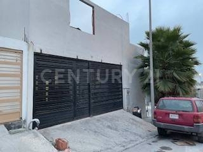 CASA EN RENTA EN COL. FRACC PRIVADAS DEL PONIENTE 3 SECTOR