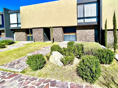 Casa En Renta En La Campiña, León Guanajuato