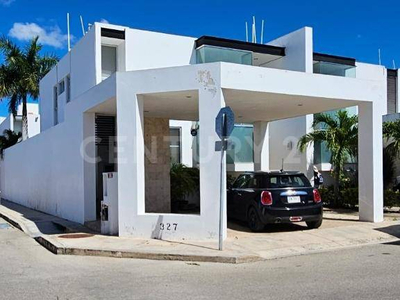 Casa En Renta, Xcumpich, Aurea Residencial, Merida, Yucatan