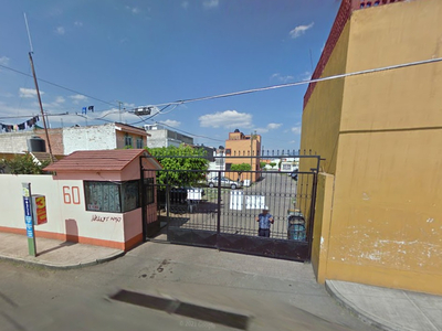 Excelente Casa En Venta Ubicada En Villas Zamoranas, Michoacan