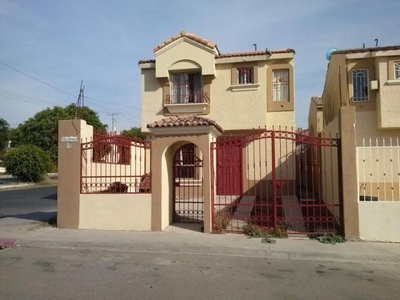 REMATE Casa Santa Fe Tijuana 3rec.En Esquina,SOLA,separada