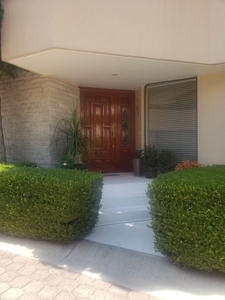 Se Vende Excelente Casa En Paseo De La Herradura Galardon