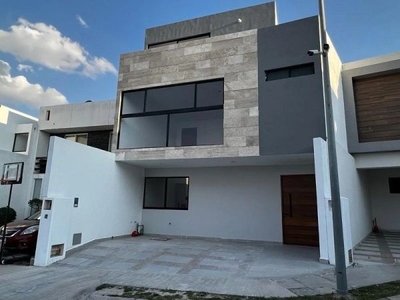 Casa en Venta en San Luis Potosí, FraccionamientoSan Ángel I