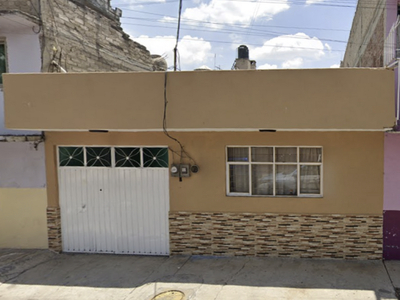 Casa en venta Calle 17, Juárez Pantitlan, Ciudad Nezahualcóyotl, Estado De México, México