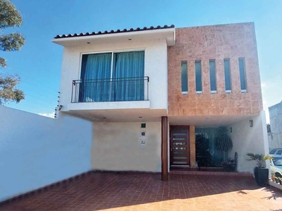 CASA EN VENTA EN FRESNOS TRES MARIAS, MORELIA