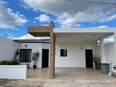 Cómoda Casa De Una Planta En Renta En Pinos Del Norte