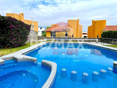 Venta De Casa En Condominio, Lomas Tetela, Cuernavaca, Morelos...clave 4733