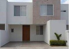 3 recamaras en venta en condominio rincón andaluz aguascalientes