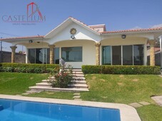 casa en lomas de tetela en venta 4,900,000 - 3 recámaras - 4 baños - 450 m2