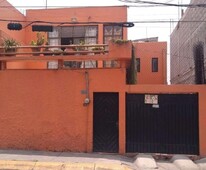 en venta, hermosa casa ubicada en la colonia méxico 2da sección mpio de nezahualcóyotl - 4 recámaras - 202 m2