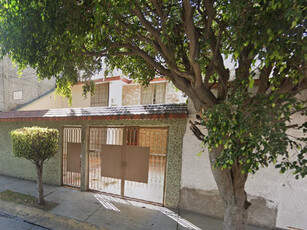 Casa en venta Av. Bosques De Asia 12, Mz 015, Bosques De Aragon, 57170 Cdad. Nezahualcóyotl, Méx., México