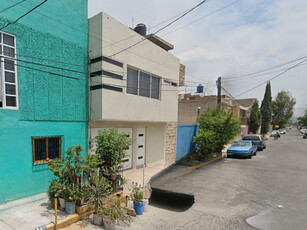 Casa en venta Ombules 173, Mz 008, La Perla, 57820 Cdad. Nezahualcóyotl, Estado De México, México