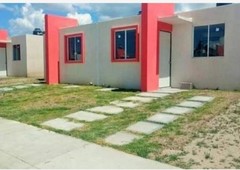 2 cuartos, 46 m vendo casa excelente ubicacion en pachuca