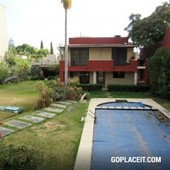 Casa en venta en zona dorada de Cuernavaca. Delicias, Delicias - 3 baños - 350.00 m2