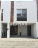 casa en venta en santuario residencial sector