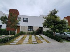 casas en renta - 100m2 - 3 recámaras - santiago de querétaro - 17,000