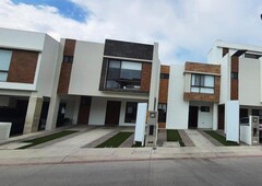 Casas en venta - 123m2 - 3 recámaras - Zibatá - $4,127,078