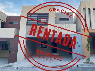 Casa en Renta zona Dominio Cumbres, Fraccionamiento Rincón de la Sierra nueva a estrenar equipada