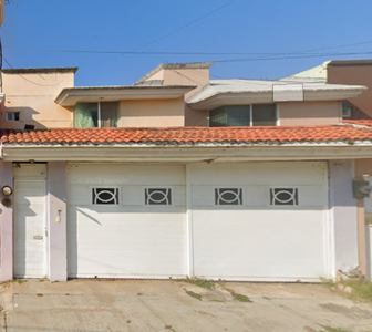 Casa En Venta En Colonia Guadalupe Victoria Coatzacoalcos, Veracruz.