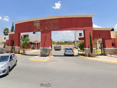 Casa En Venta En Portal De Los Agaves, Saltillo, Coahuila. ¡recuperacion Bancaria! -ems