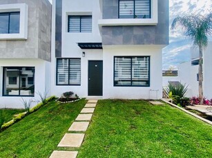 Casa en condominio en venta Lomas De Tzompantle, Cuernavaca, Morelos