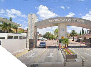 Doomos. Casa en REMATE BANCARIO en RINCONADA LOS BOSQUE Aguascalientes