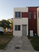 CASA EN VENTA EN AMARANTO RESIDENCIAL, TESISTAN