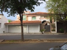 CASA EN VENTA EN COL . CHAPULTEPEC EN CULIACAN, SI