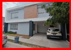 CASA EN VENTA CERCAS DEL TEC DE MONTERREY AGUASCALIENTES