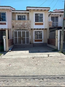 Casa en Venta en VILLAS UNIVERSIDAD Puerto Vallarta, Jalisco
