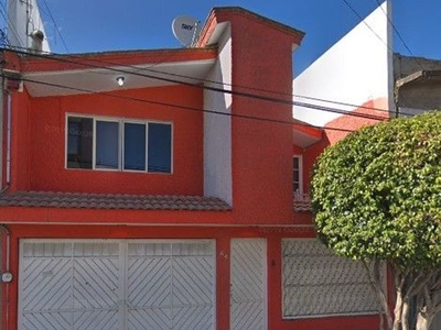 Casa en venta Bellas Artes 64, Metropolitana 2da Sección, Nezahualcóyotl, Estado De México, México