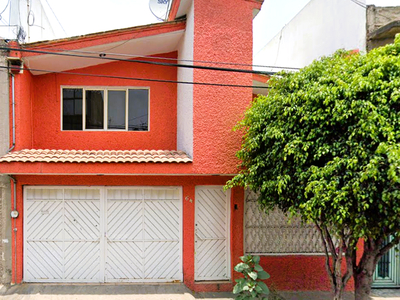 Casa en venta Bellas Artes 69, Mz 024, Metropolitana 2da Sección, Nezahualcóyotl, Estado De México, México