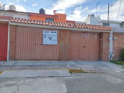 Casa en venta Jazmines 27, Izcalli Ii, Metepec, Estado De México, México