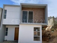 casa en venta, col. lomitas. ensenada b.c.