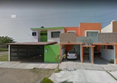 casa en venta en francisco villa, colima, colima