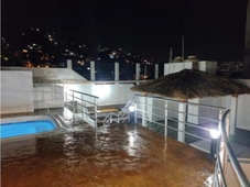 3 cuartos, 172 m penthouse venta zocalo acapulco