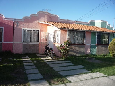 VENDO CASA EN FRACC. FORJADORES DE PACHUCA