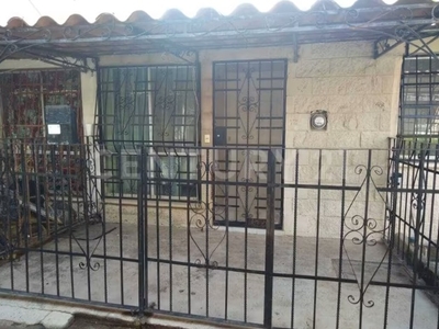 Casa en condominio en Granjas del Marques